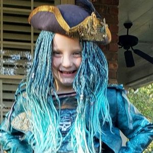 Descendants 2 Uma costume